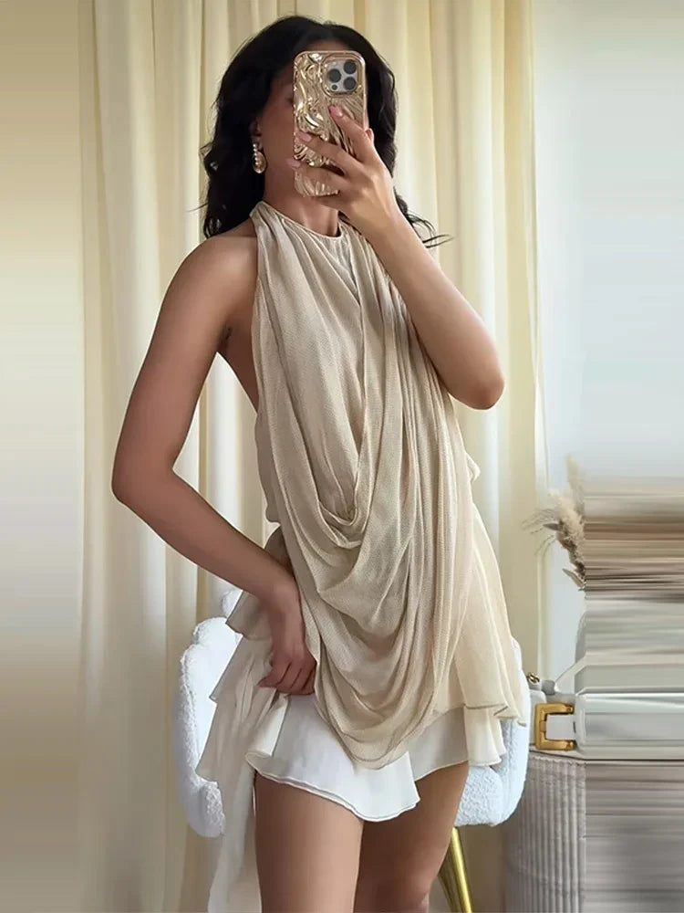 Chaleco plisado con cuello halter